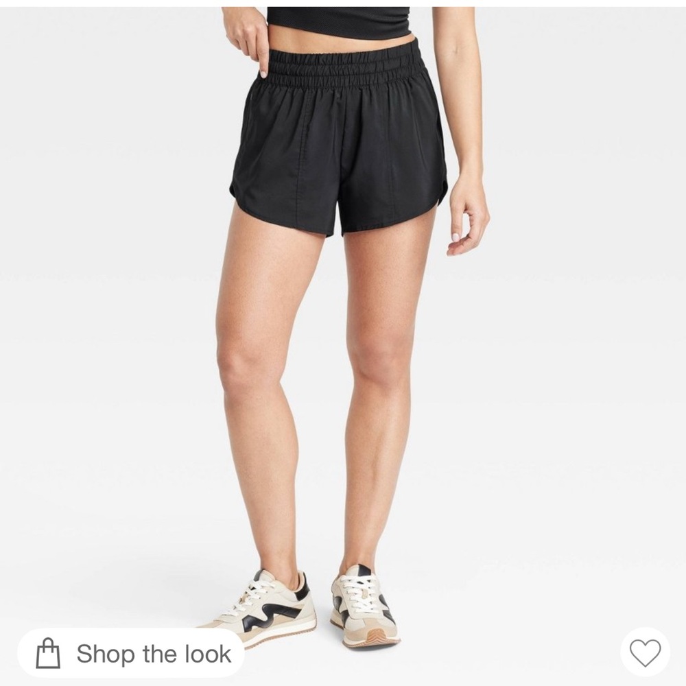 BRAND NEW - Women’s Mid Rise 3” Running Shorts -Medium